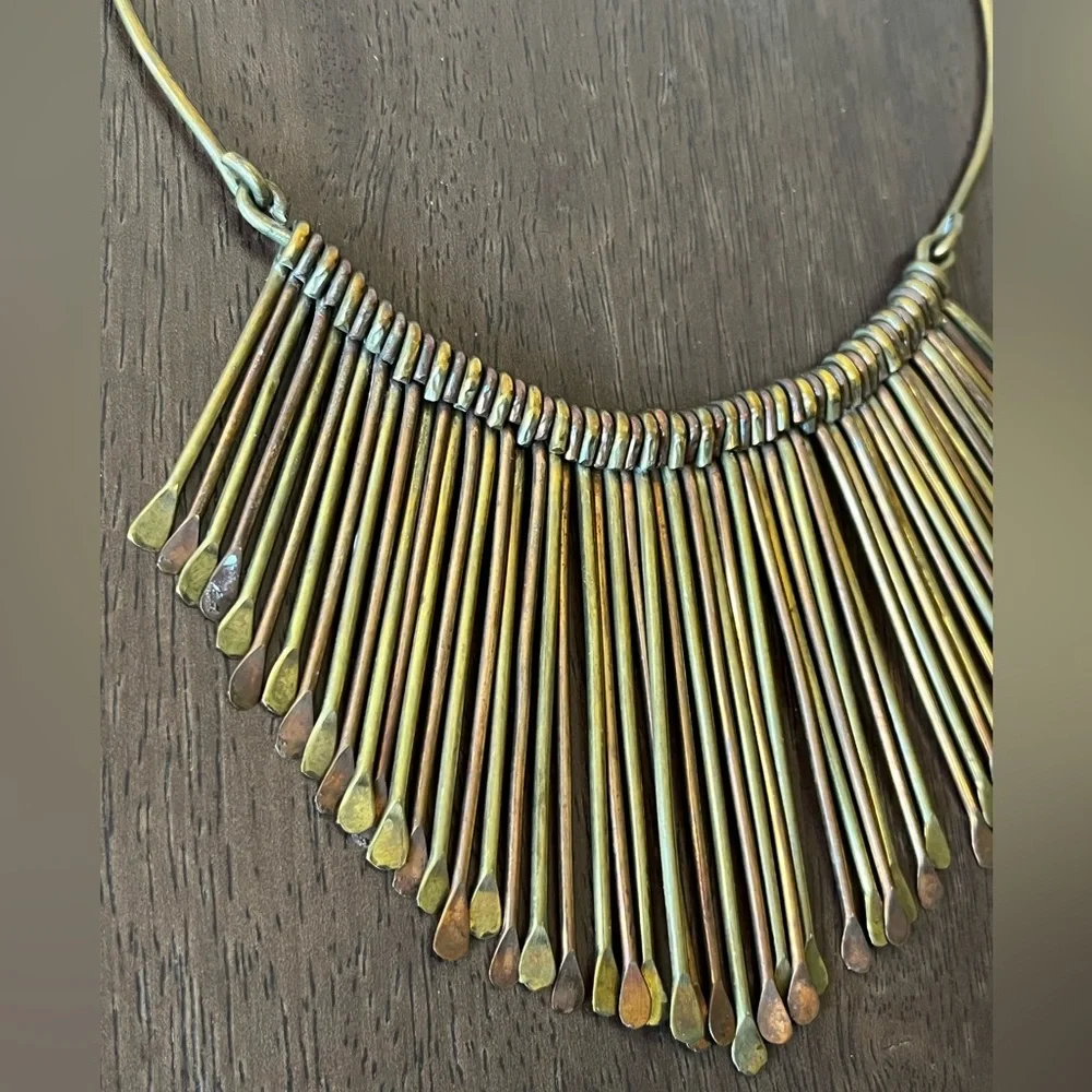 ❌SOLD❌Vintage Mid Century Modern Bib Necklace Brass & Copper - Picture 3 of 8